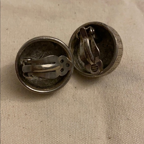 Givenchy Faux Pearl Clip On Earrings - Picture 2 of 4